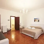 Tarì Syracuse