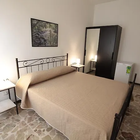 Tari 4* Συρακούσες